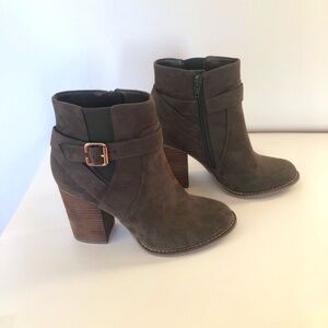 ALDO Nylander army green suede ankle boots